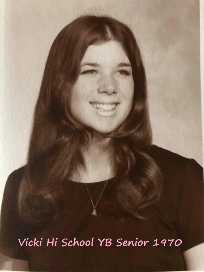 1970 Vicki Hi School Yearbook Senior